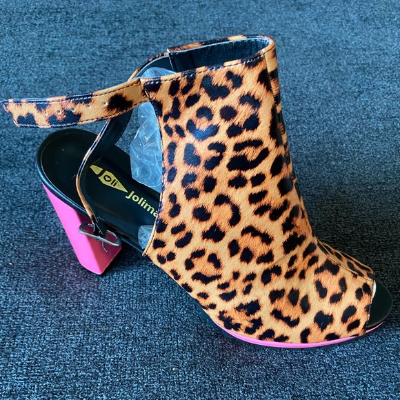 Jolimall Cheetah Platform Shoes - Picture 5 of 5